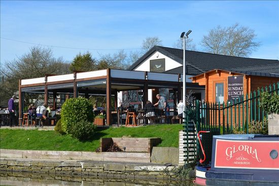 Boathouse Pub & Kitchen Boathouse Pub & Kitchen
