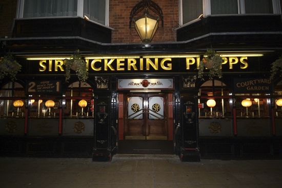 Sir Pickering Phipps Sir Pickering Phipps